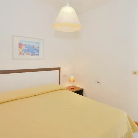 Apartment Luxor
