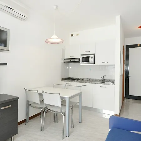 Apartment Luxor *