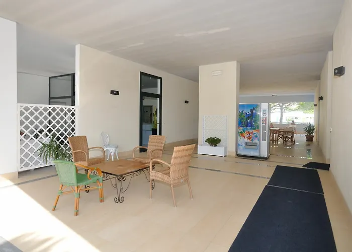 Luxor بيبيوني